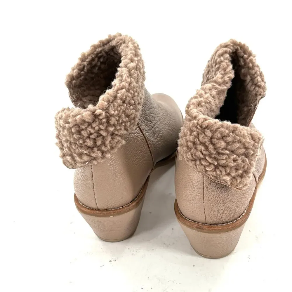 Kelsi Dagger Kayak Leather Boots 8 Taupe NWOT Tan Faux Shearling Ankle Booties